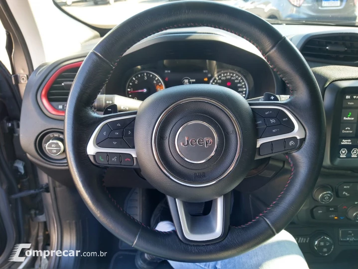 RENEGADE 2.0 16V Turbo Trailhawk 4X4