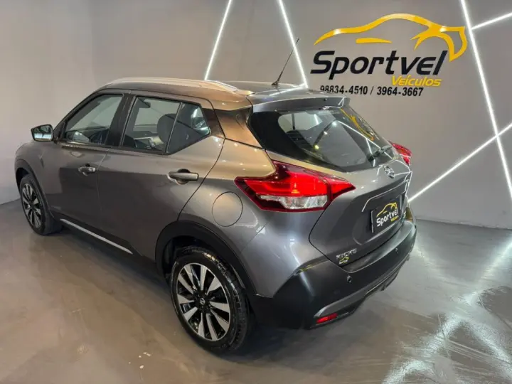 KICKS SV 1.6 16V FlexStar 5p Aut.