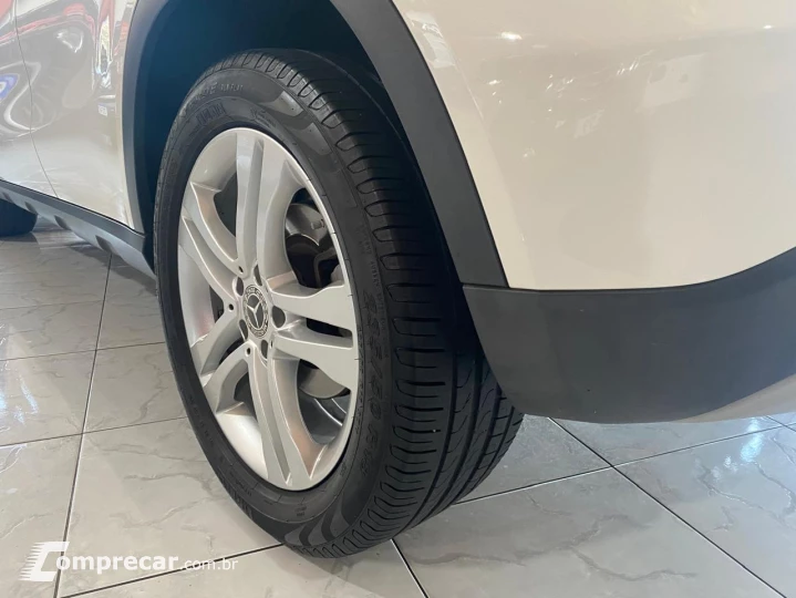 GLA 200 1.6 CGI Style 16V Turbo