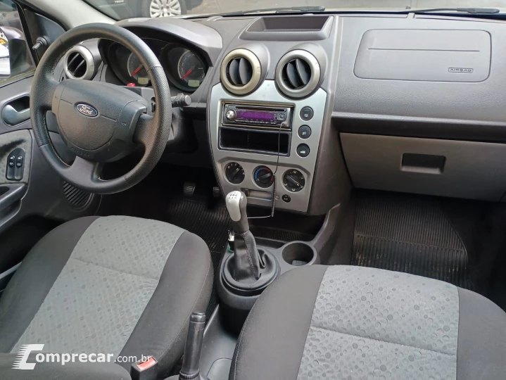 FIESTA 1.6 MPI Hatch 8V