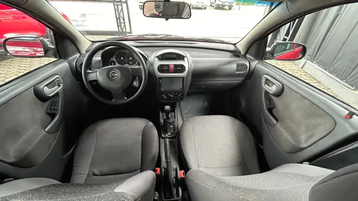 CORSA 1.4 MPFI Premium 8V