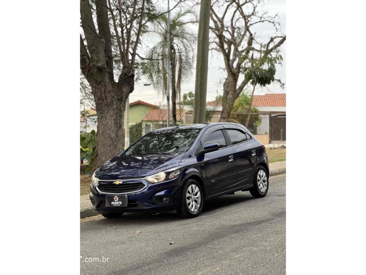 ONIX 1.4 MPFI LT 8V FLEX 4P AUTOMÁTICO