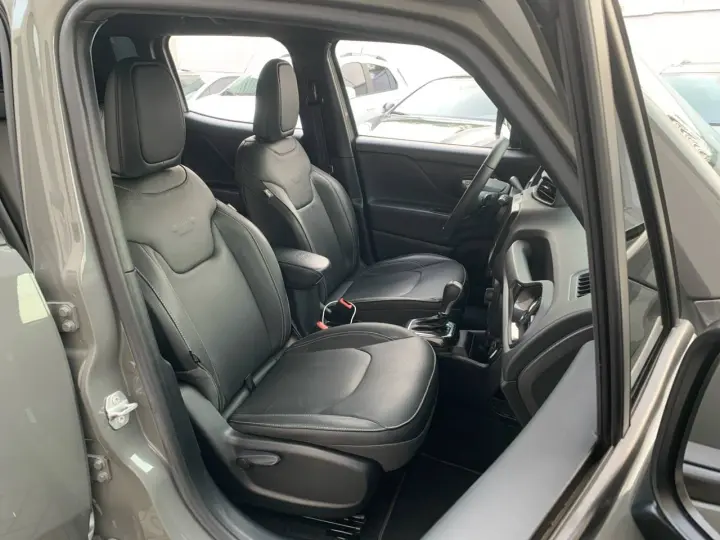 Renegade S T270 1.3 TB 4x4 Flex Aut.