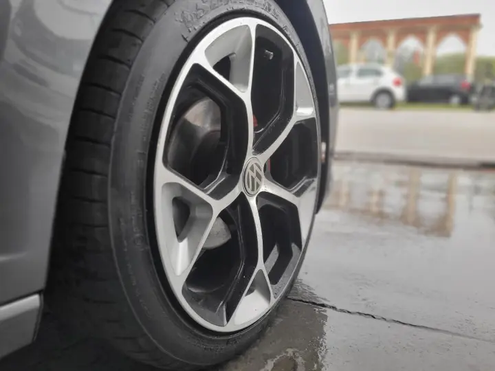 JETTA Comfort. 250 TSI 1.4 Flex 16v Aut.