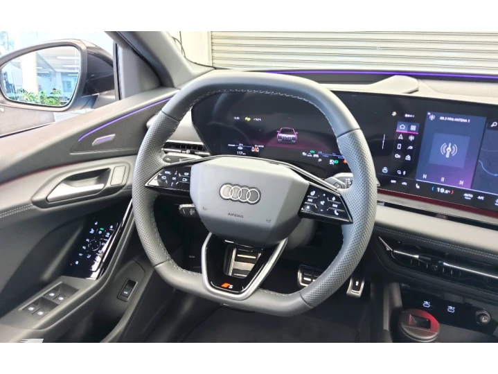 Q6 E-tron 100  KW ELÉTRICO PERFORMANCE BLACK QUATTRO