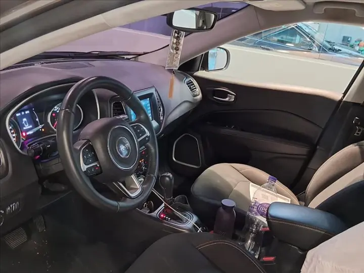 COMPASS 2.0 16V Sport