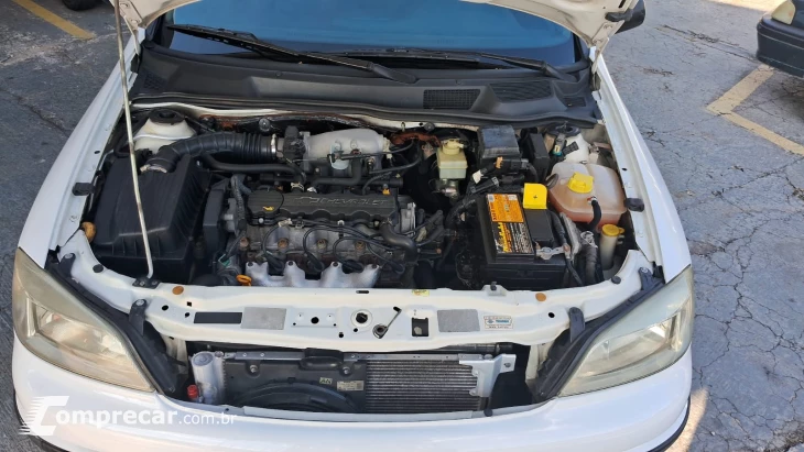 ASTRA 1.8 MPFI GL 8V