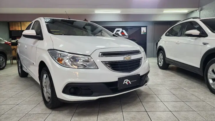 ONIX HATCH LT 1.0 8V FlexPower 5p Mec.