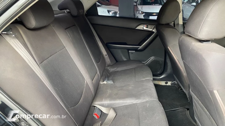 KIA CERATO 1.6 EX2 SEDAN 16V