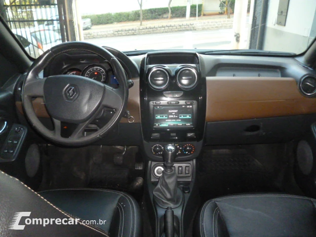 DUSTER 2.0 16V Dakar II 4WD