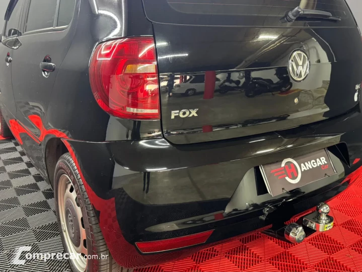 FOX 1.6 MI 8V 4P MANUAL