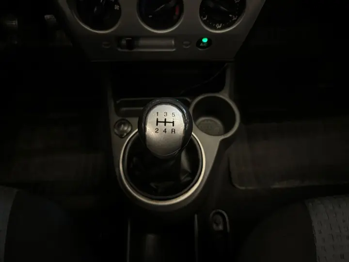 Fiesta 1.6 Mpi Sedan 8V Flex 4P Manual