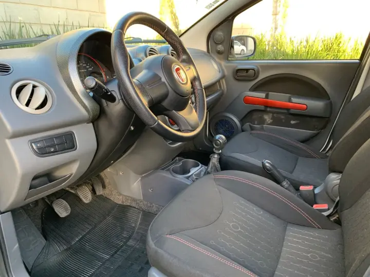 UNO 1.4 EVO SPORTING 8V FLEX 4P MANUAL