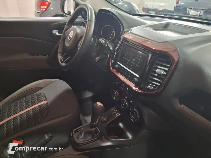 TORO 1.8 16V EVO Freedom AT6