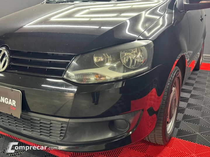 FOX 1.6 MI 8V 4P MANUAL