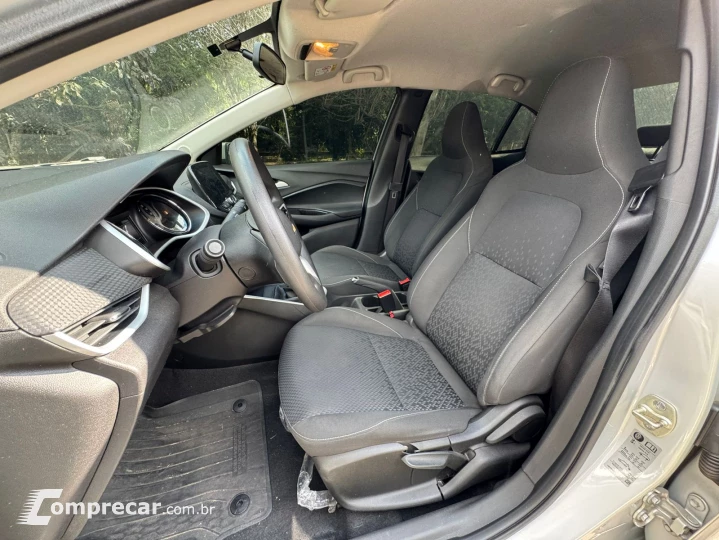 ONIX 1.0 Turbo Plus LT