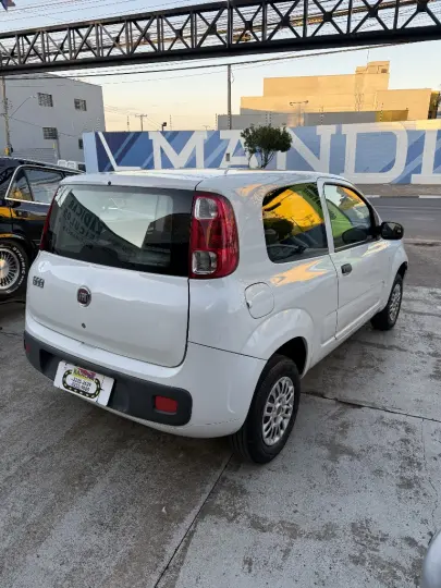 UNO 1.0 EVO VIVACE 8V FLEX 2P MANUAL