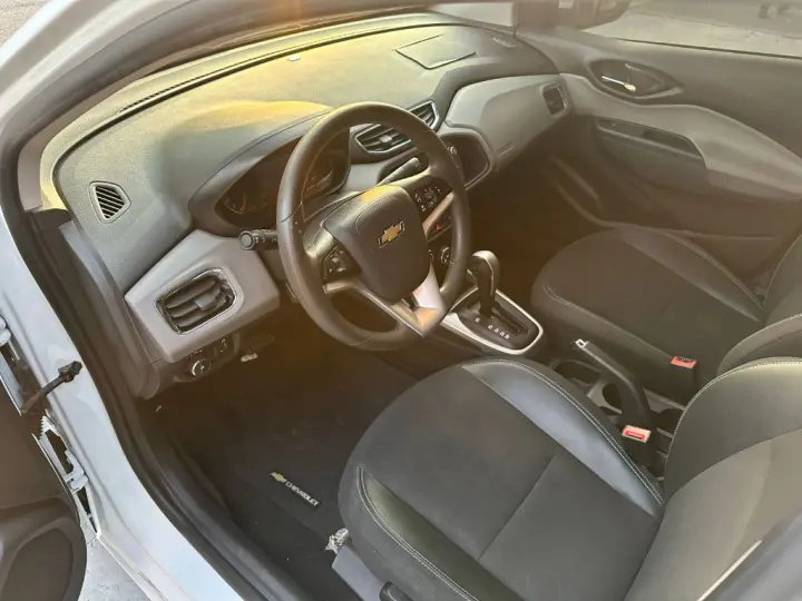 ONIX HATCH LT 1.4 8V FlexPower 5p Aut.