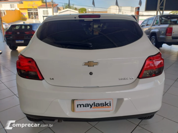 Onix Hatch 1.4 4P FLEX LT