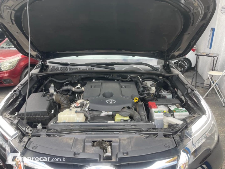 HILUX SW4 2.8 SRX 4X4 7 Lugares 16V Turbo Intercooler