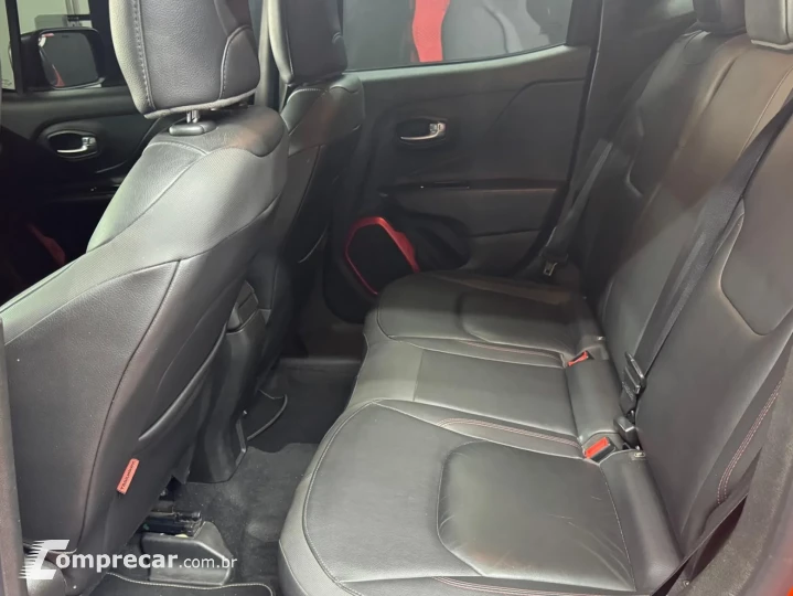 RENEGADE 2.0 16V TURBO TRAILHAWK 4P 4X4 AUTOMÁTICO