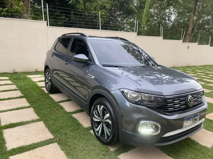 VOLKSWAGEN T-CROSS 1.0 200 TSI TOTAL FLEX COMFORTLINE AUTOMÁ