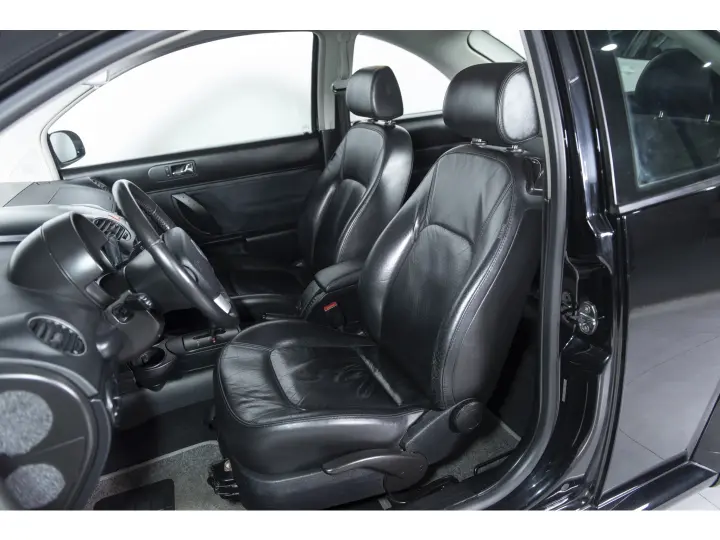 NEW BEETLE 2.0 MI 8V GASOLINA 2P TIPTRONIC