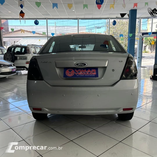 FIESTA 1.6 SE Sedan 16V