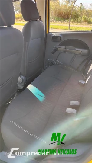 UNO 1.4 EVO SPORTING 8V FLEX 4P MANUAL