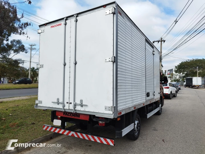 Delivery Express 2.8 Diesel