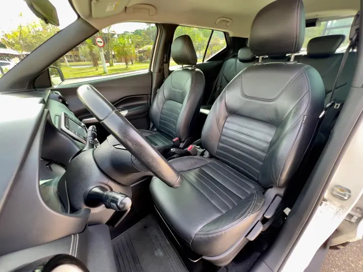 Kicks 1.6 16V Flexstart Sv 4P Xtronic