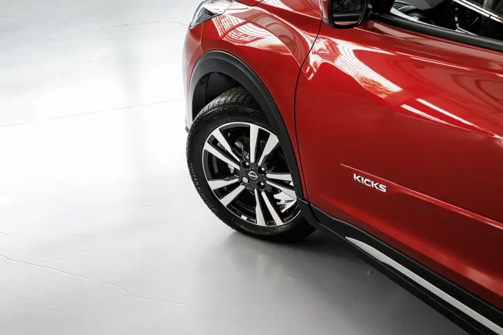 KICKS PLAY 1.6 16vstart Advance Plus