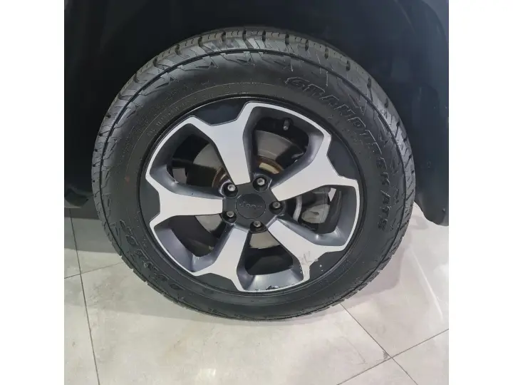 RENEGADE 2.0 16V TURBO DIESEL TRAILHAWK 4P 4X4 AUTOMÁTICO