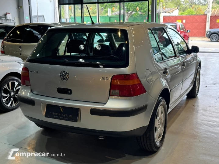 GOLF 2.0 MI 8V GASOLINA 4P AUTOMATICO