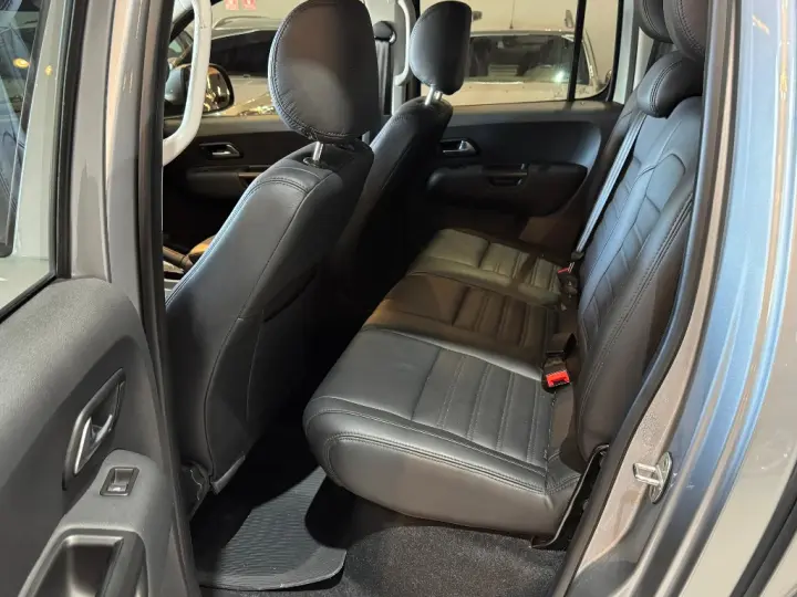 AMAROK 3.0 V6 TDI DIESEL COMFORTLINE CD 4MOTION AUTOMÁTICO