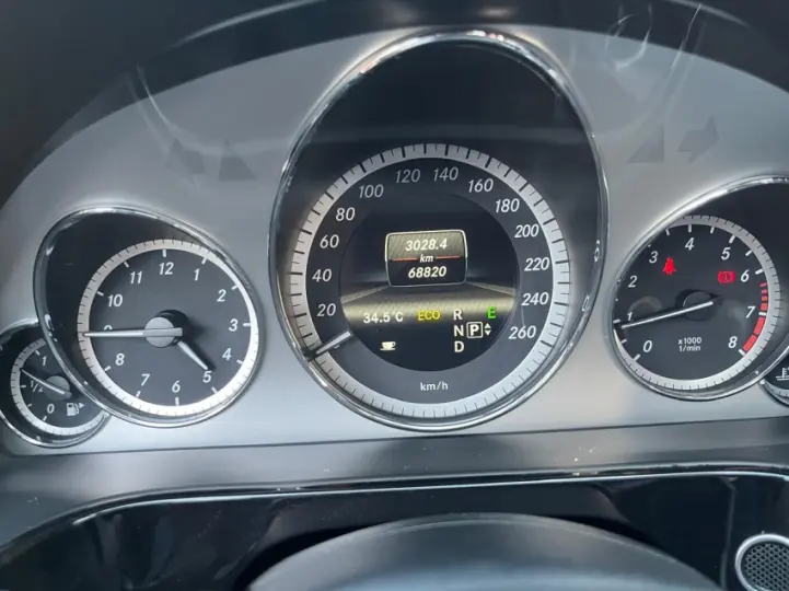 E 250 1.8 CGI Avantgarde 16V