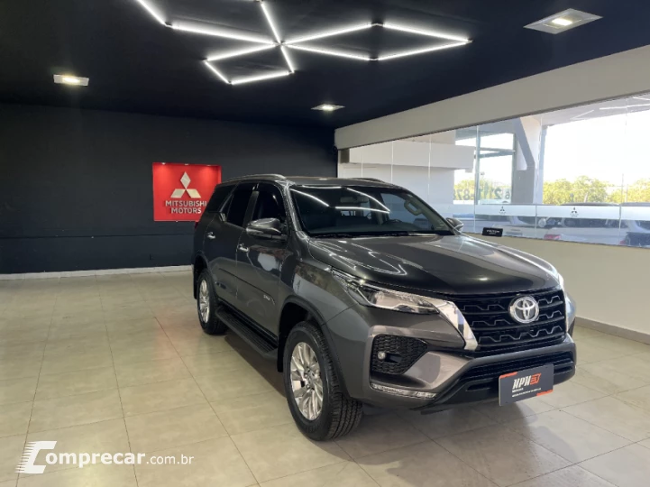 HILUX SW4 2.7 SRV 4X2 16V