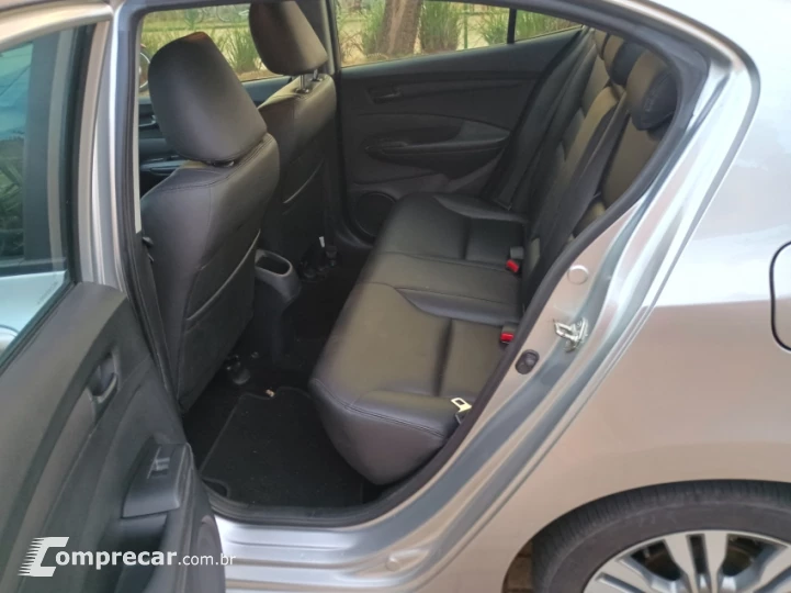 CITY 1.5 LX Sedan 16V