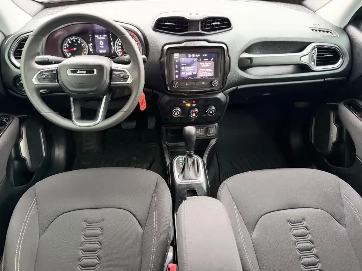 Renegade Sport T270 1.3 TB 4x2 Flex Aut.