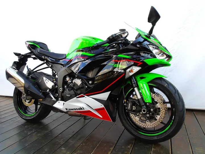 KAWASAKI NINJA ZX-6R KRT