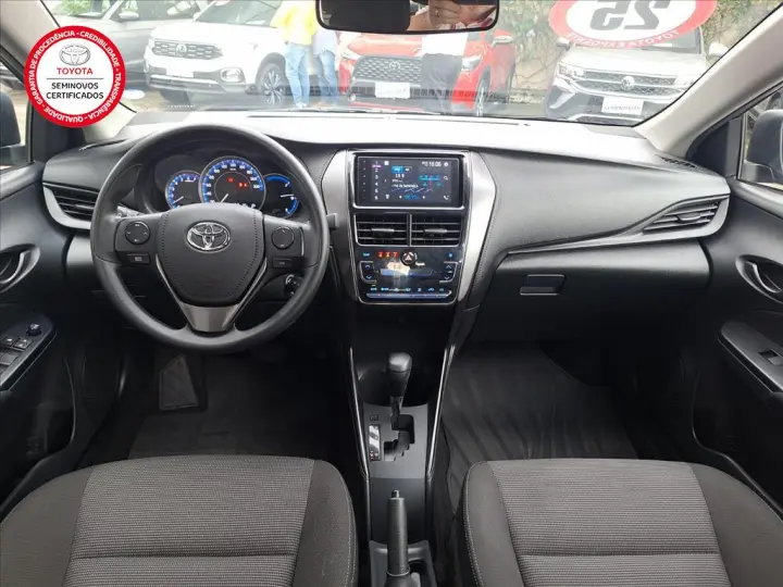 YARIS 1.5 16V FLEX SEDAN XL MULTIDRIVE