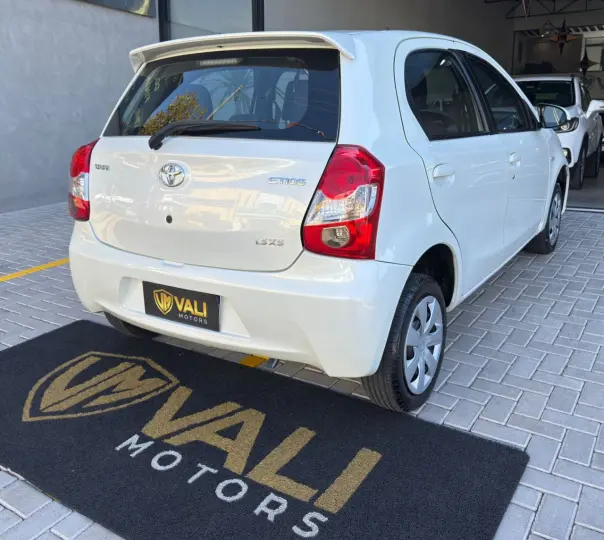 ETIOS XS 1.5 Flex 16V 5p Aut.