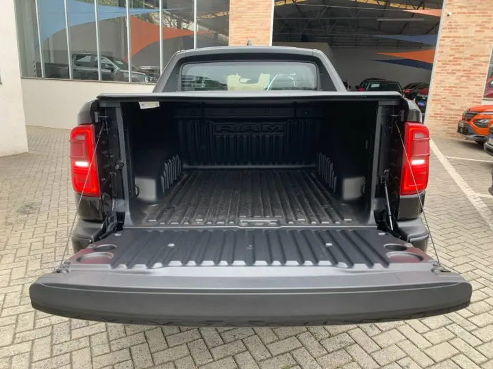 RAMPAGE R/T HURRIC. 4 2.0 TB CD 4X4 Aut.