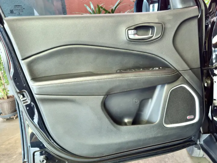 COMPASS 2.0 16V DIESEL NIGHT EAGLE 4X4 AUTOMÁTICO