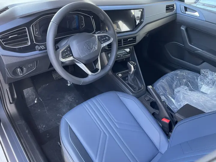 NIVUS 1.0 200 TSI Highline