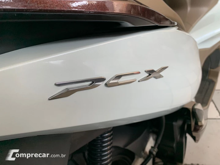 PCX DLX 150