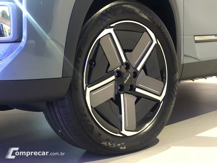 7 1.5 TGDI PHEV LUXURY DHT