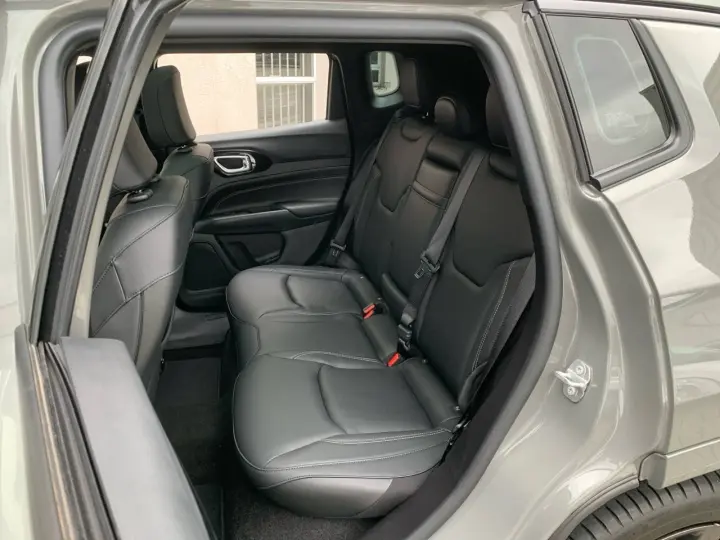 COMPASS S T270 1.3 TB 4x2 Flex Aut.