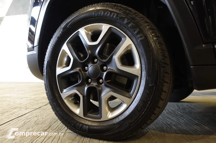 Compass 2.0 16V 4P TRAILHAWK TURBO DIESEL 4X4 AUTOMÁTICO