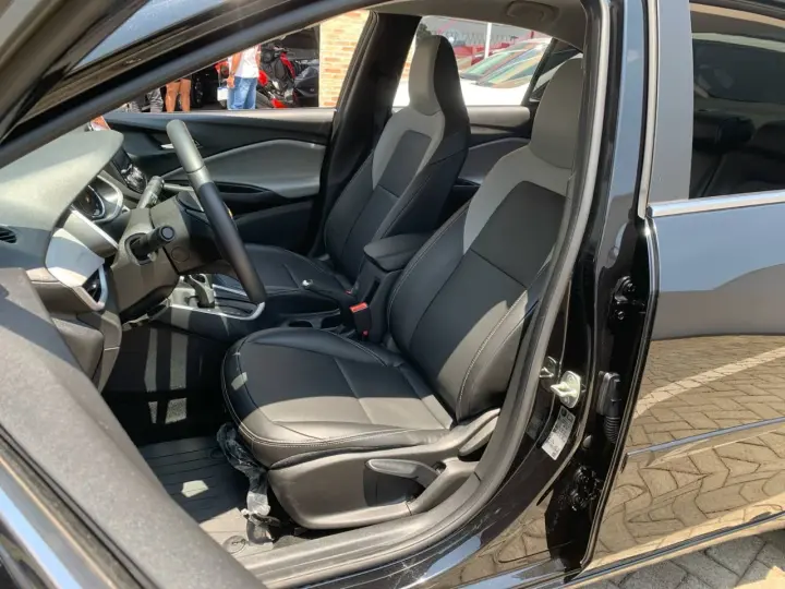 ONIX SED. Plus PREM. 1.0 12V TB Flex Aut